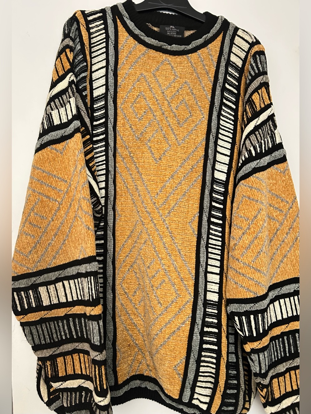 Bengati Men’s Sweater
